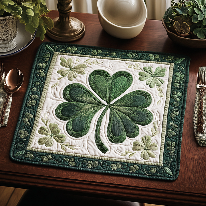 Mantelito Acolchado Lucky Greens