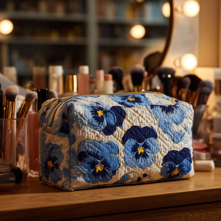 Bolsa de Maquillaje Acolchada Pansies Breeze