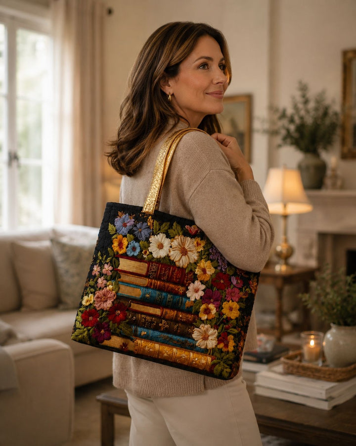 Bolso Tote Acolchado - Estampado Floral y de Libros