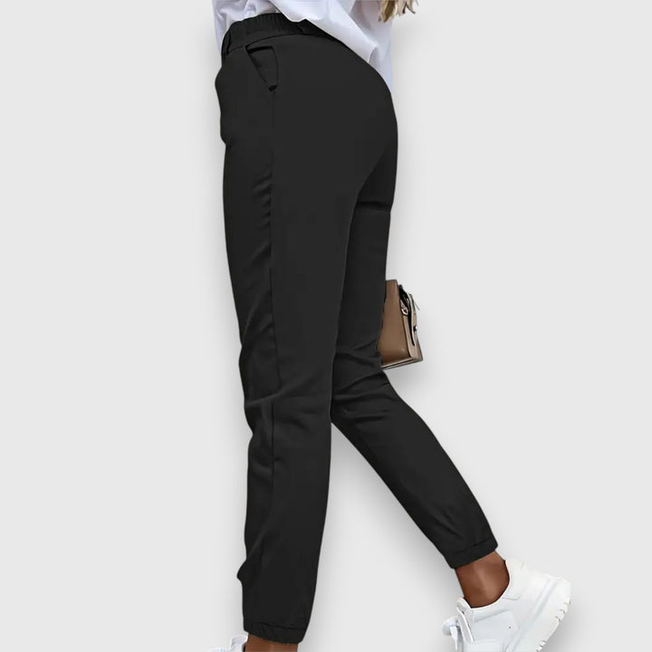 Pantaloni jogger slim fit in stile business
